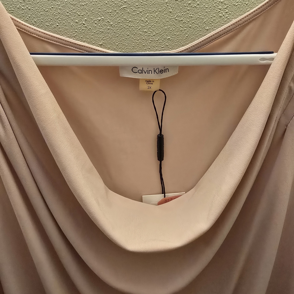 Calvin Klein Women's Blush Pink Sleeveless Top - Picture 2 of 5